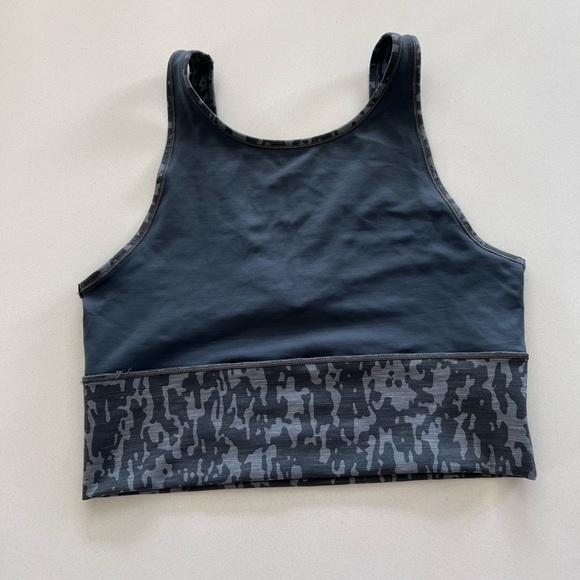 Lululemon Power Pivot Gray Camo Tank Top Size 10 - Picture 5 of 8